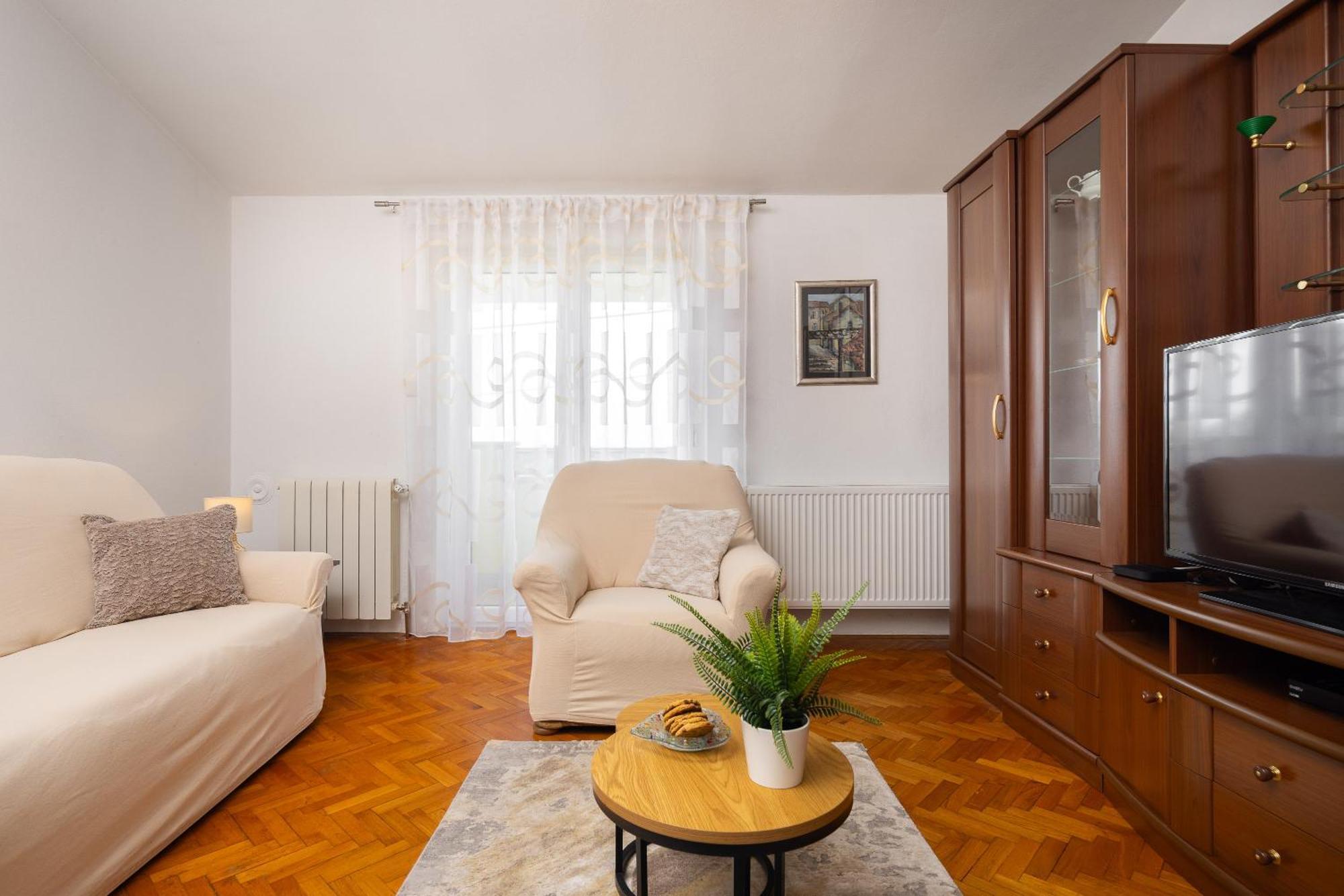 Holiday Residence Maja Katuni 외부 사진