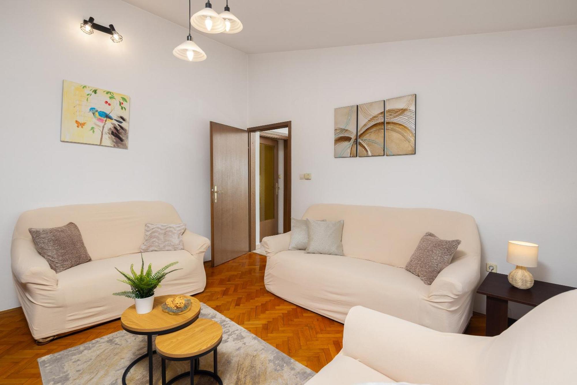 Holiday Residence Maja Katuni 외부 사진