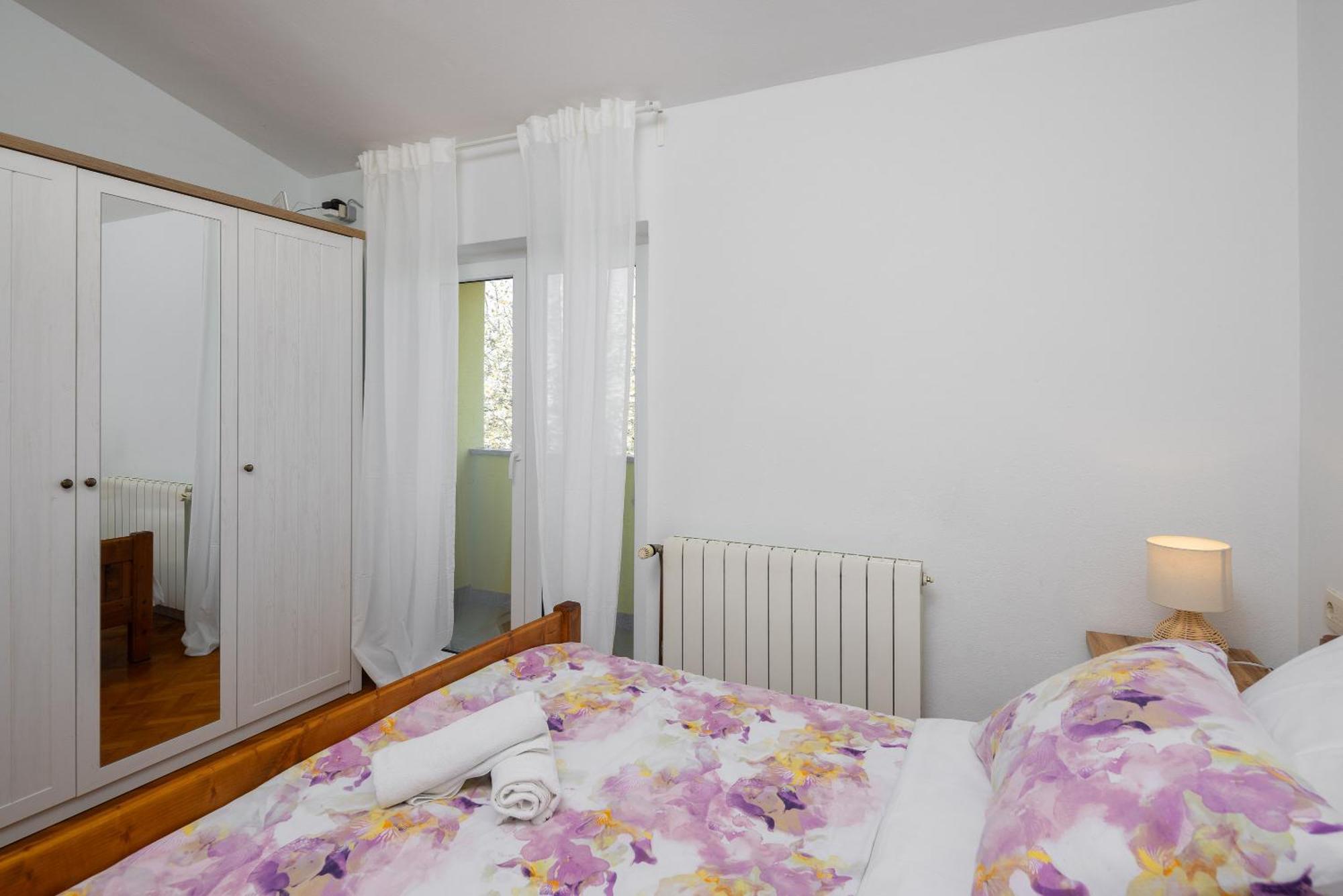 Holiday Residence Maja Katuni 외부 사진