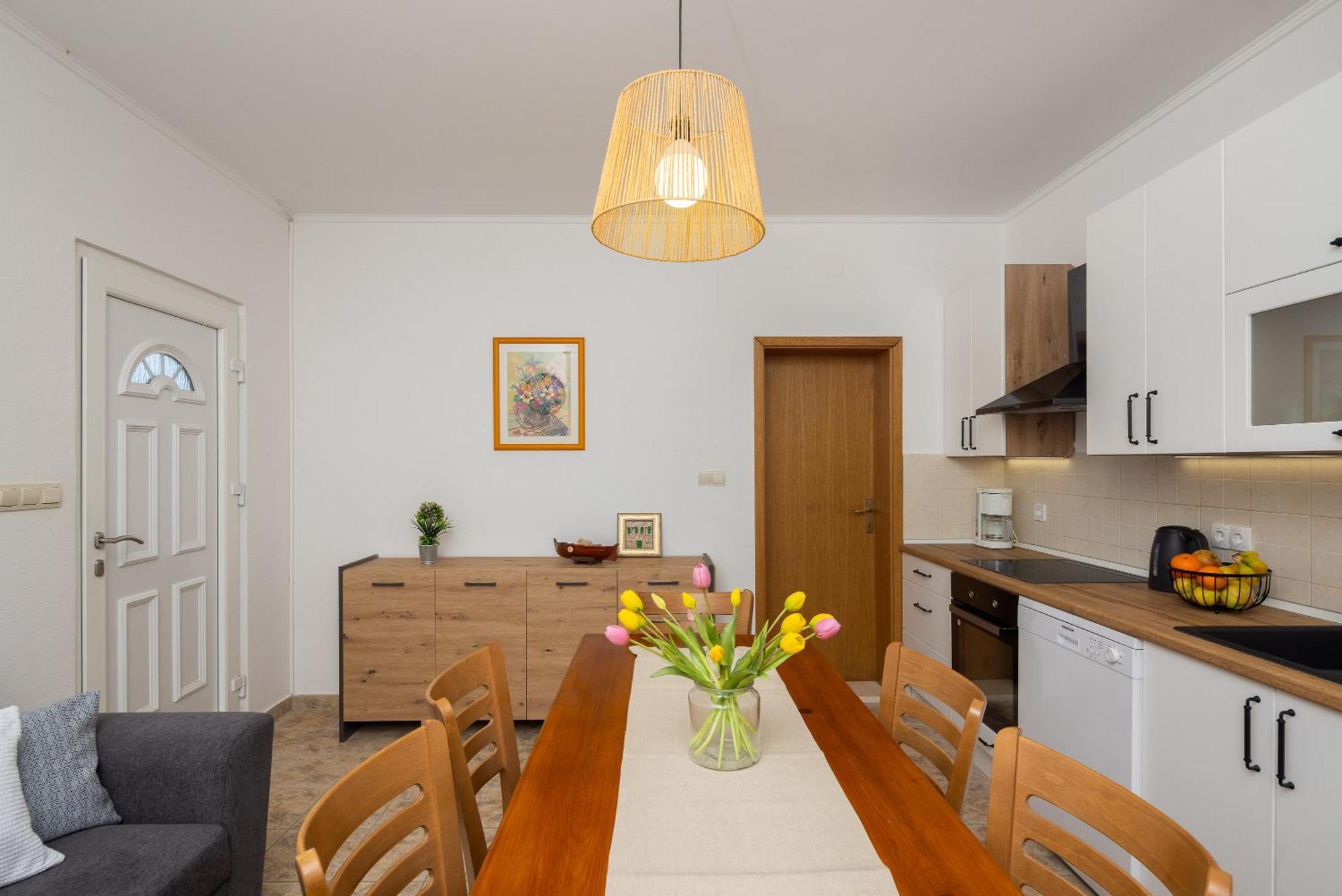 Holiday Residence Maja Katuni 외부 사진