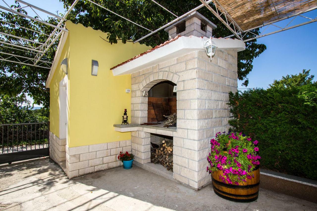 Holiday Residence Maja Katuni 외부 사진